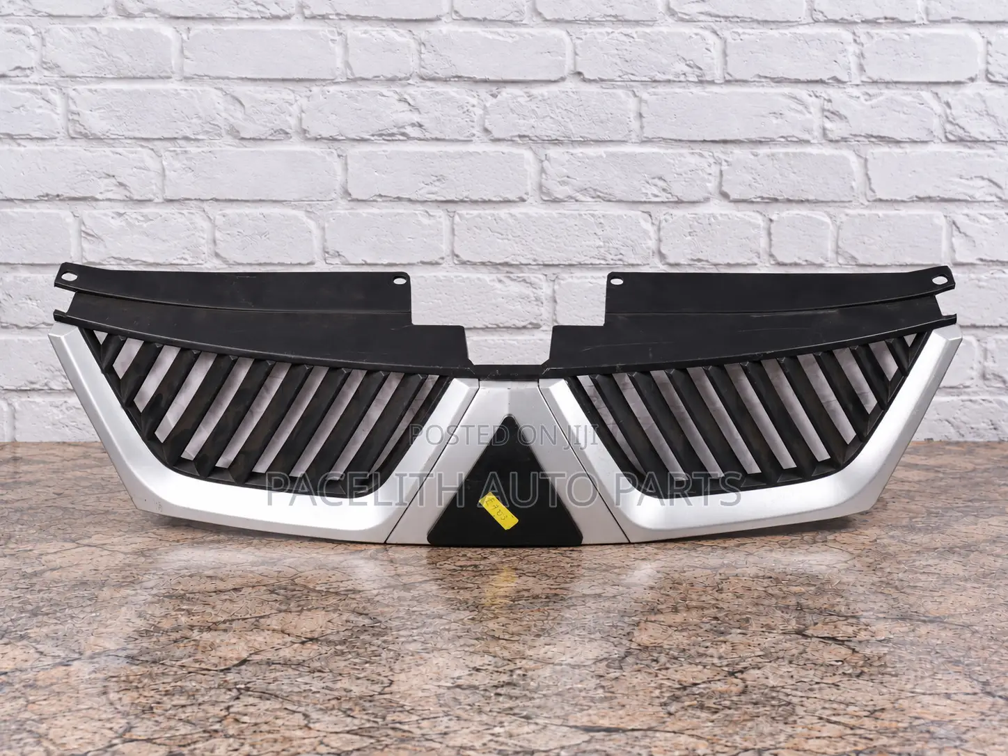 FPI Front Grille Mitsubishi Outlander 2007 - 2009