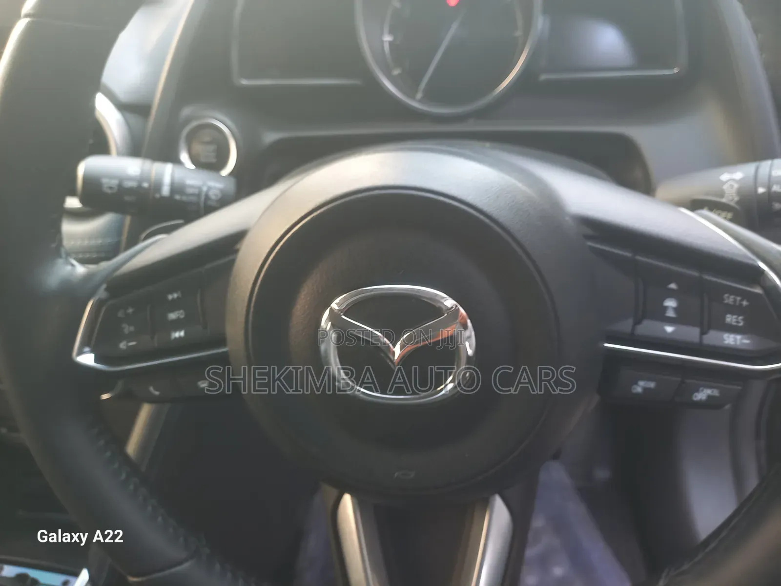 Mazda 2 2021 Gray