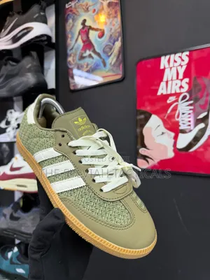 Adidas Samba OG Crochet Pack / Knit Pack in "Orbit Green" .