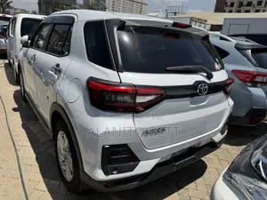 Toyota Raize 2020 White