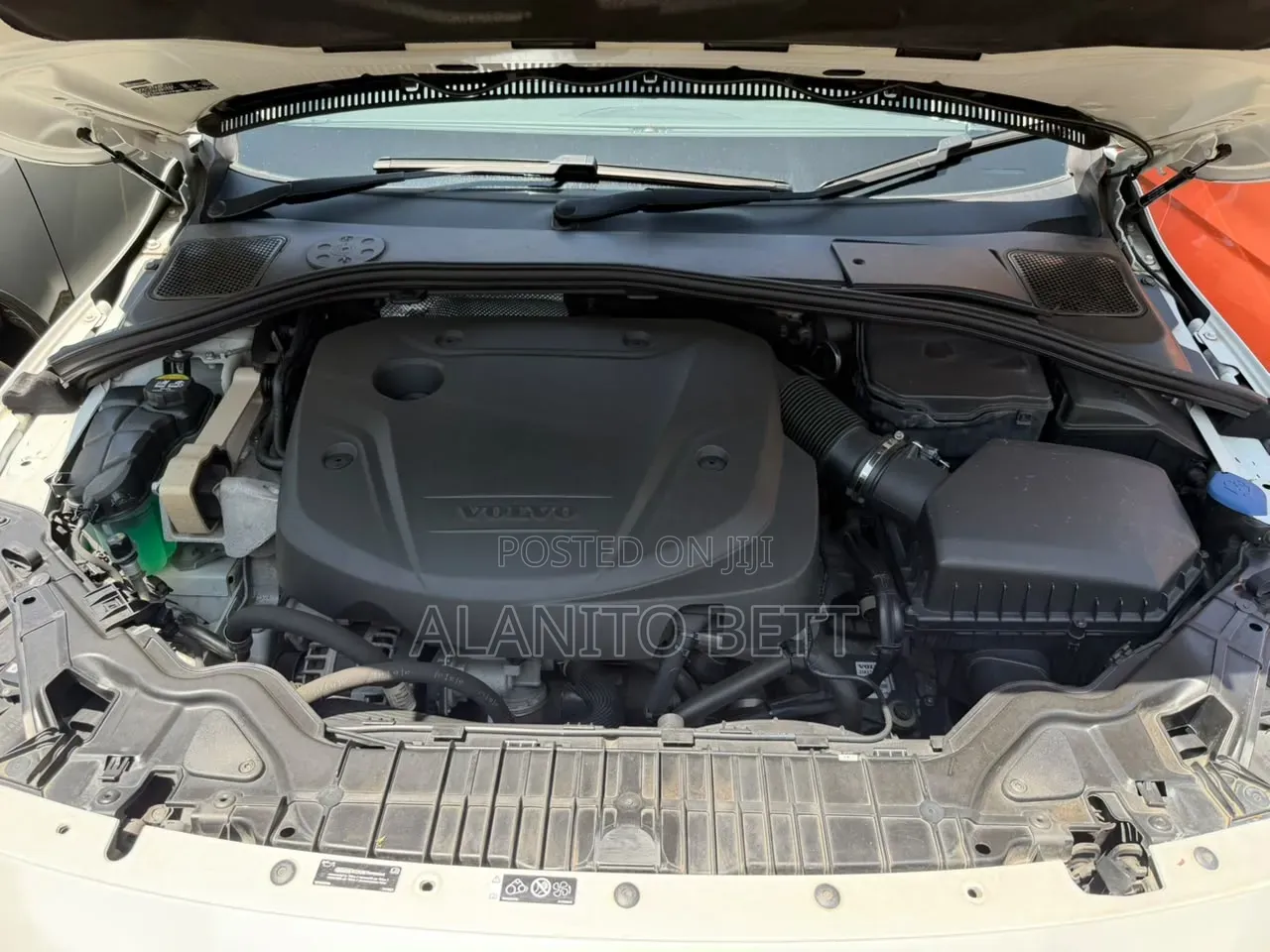 Volvo V60 2018 White