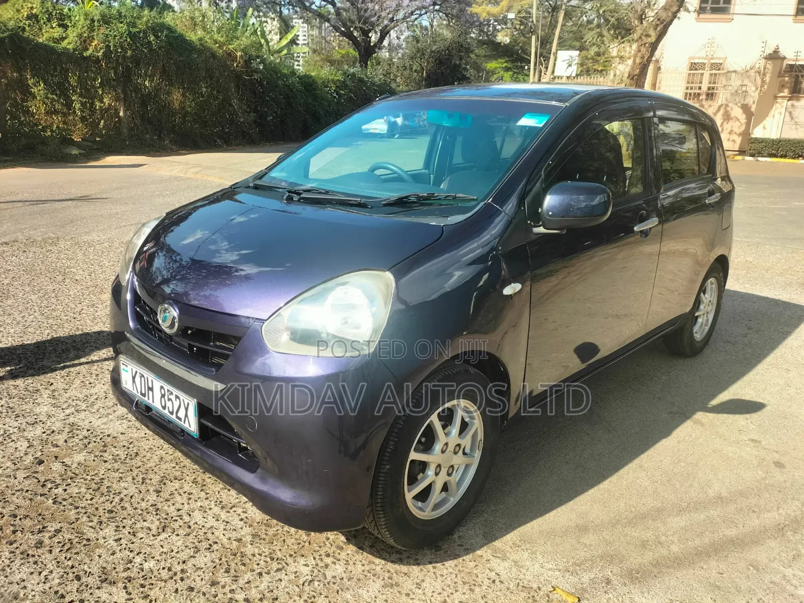 Daihatsu Mira 2015 Blue