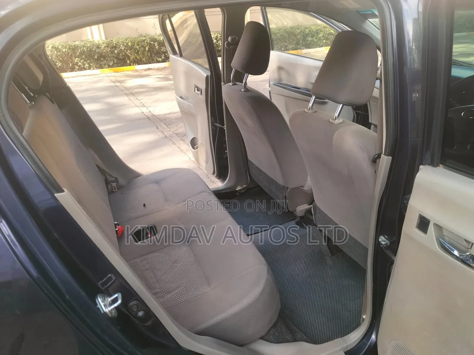 Daihatsu Mira 2015 Blue