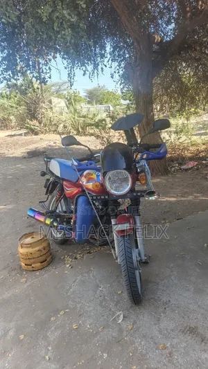 Bajaj Boxer 150 UG 2015 Red