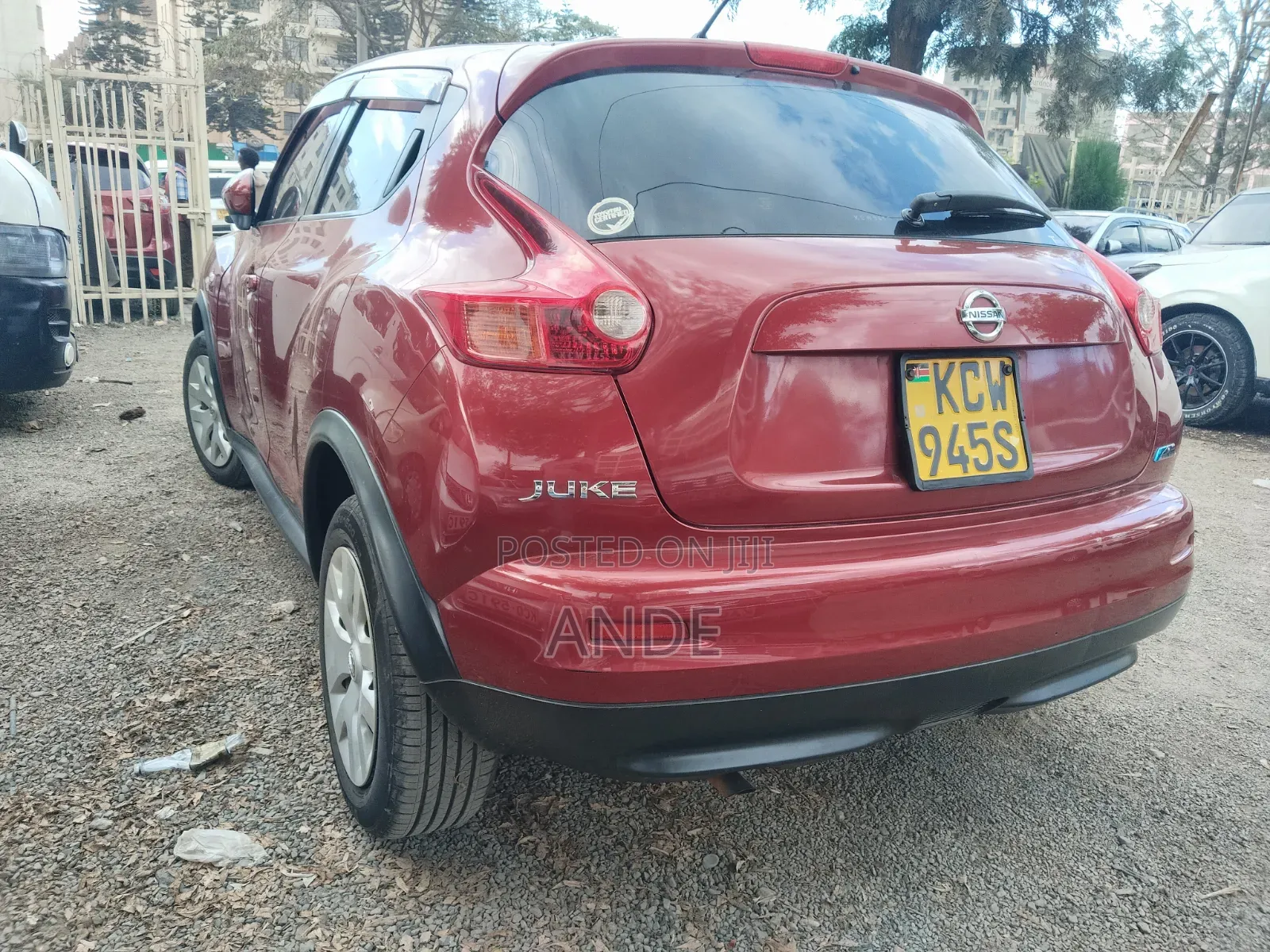 Nissan Juke 2013 Maroon