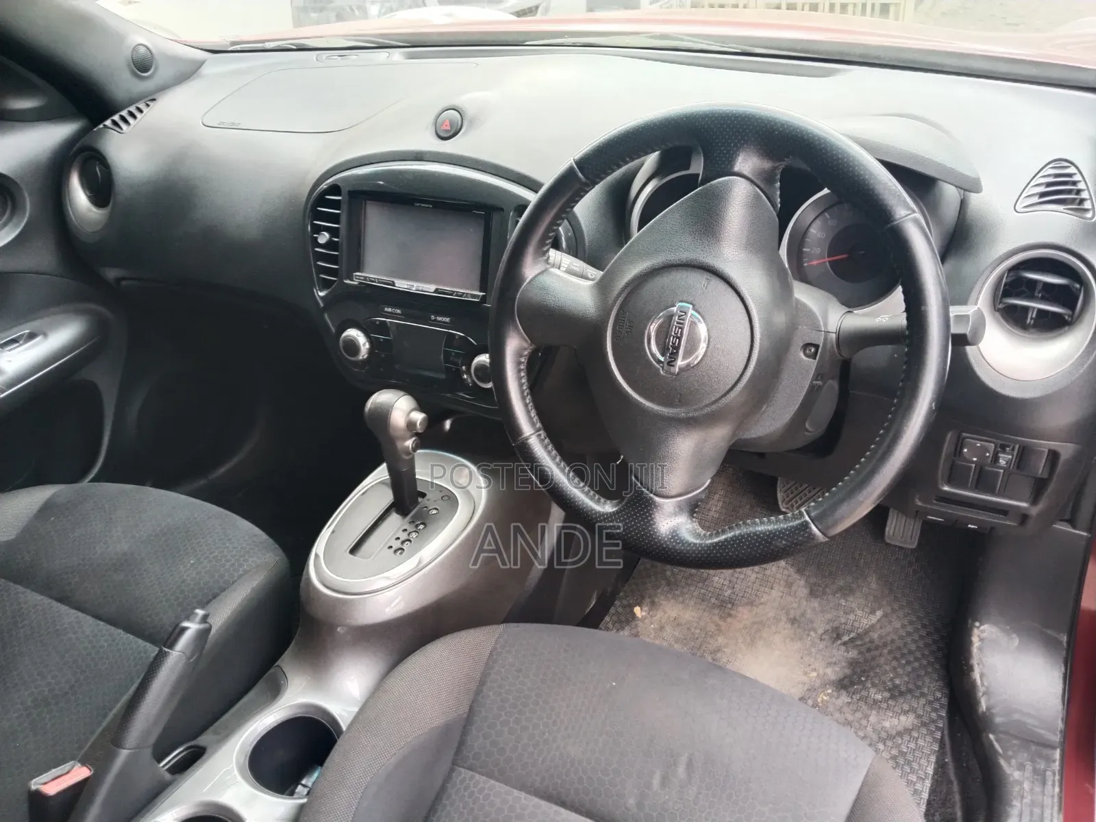 Nissan Juke 2013 Maroon