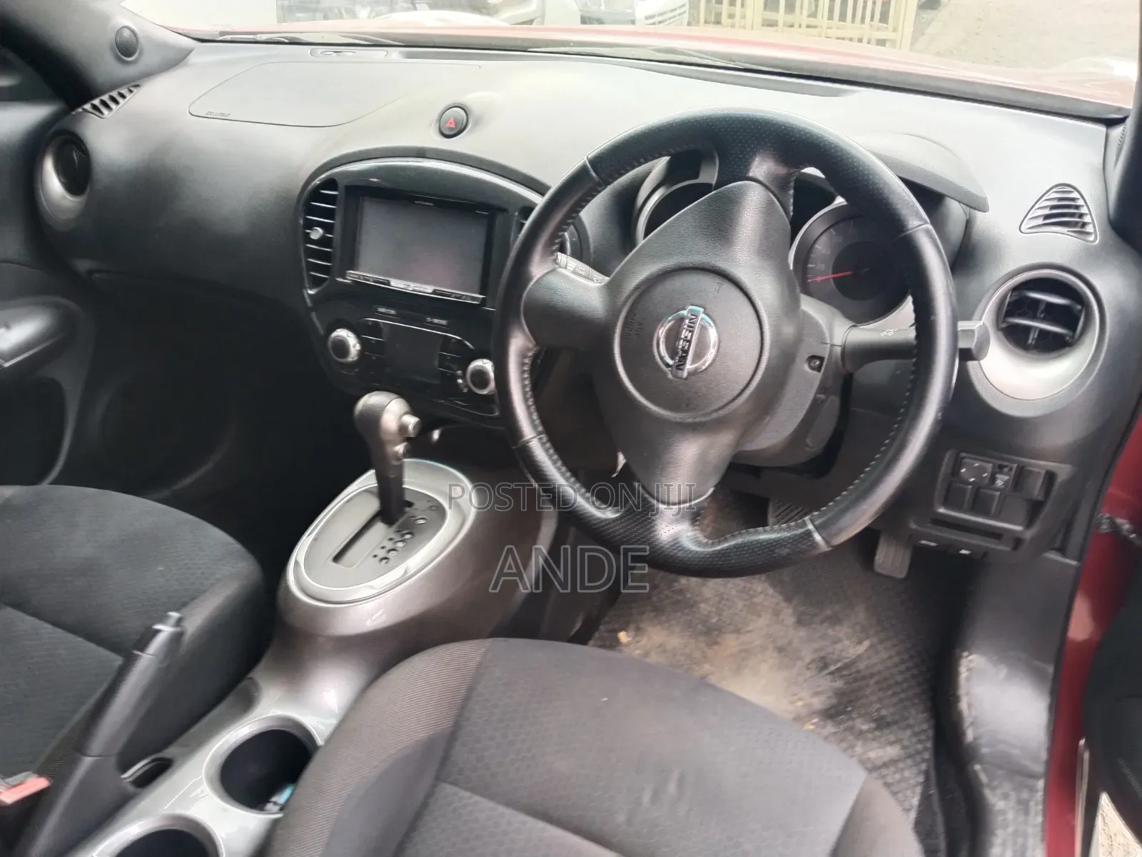 Nissan Juke 2013 Maroon