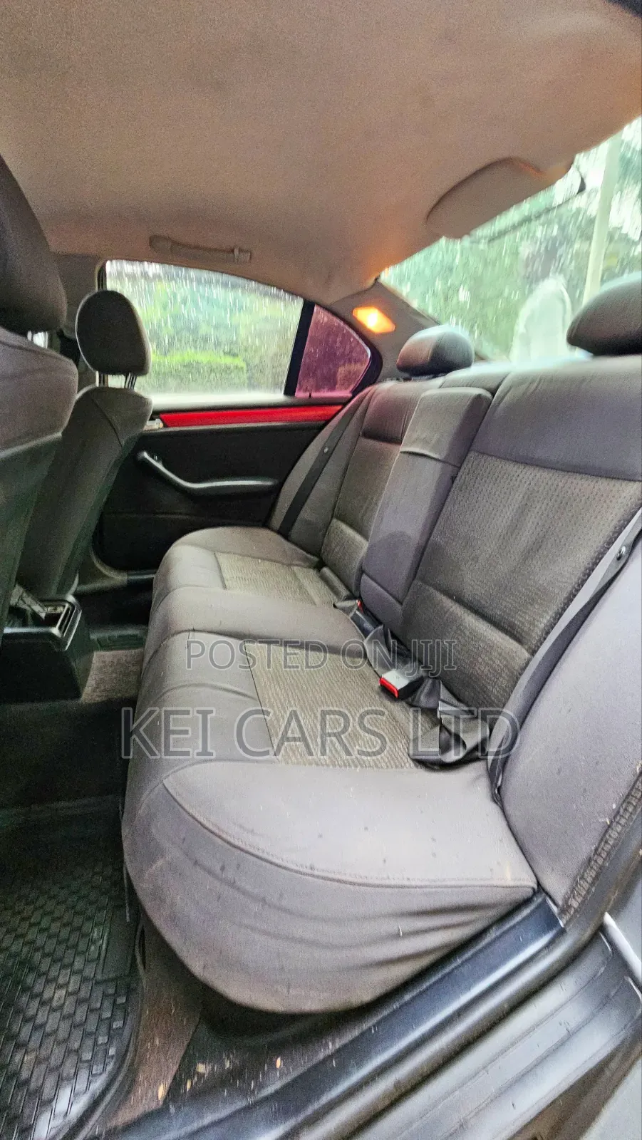 BMW 318i 2004 Gray