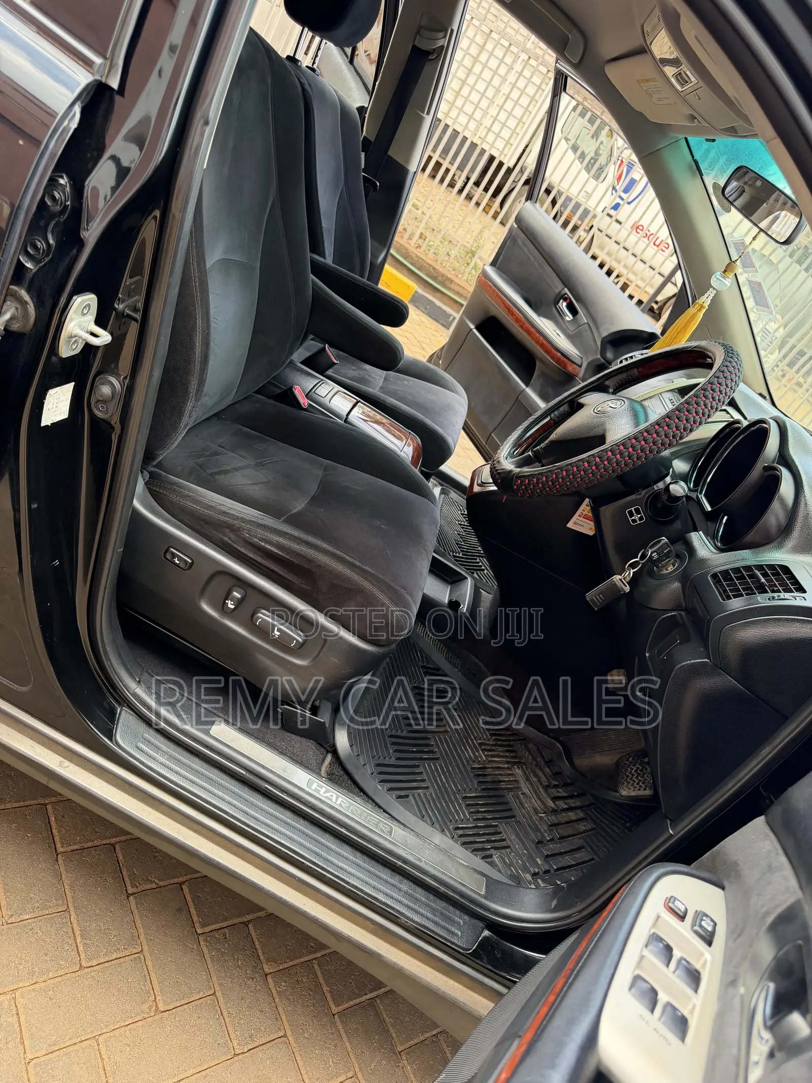 Toyota Harrier 2012 Black