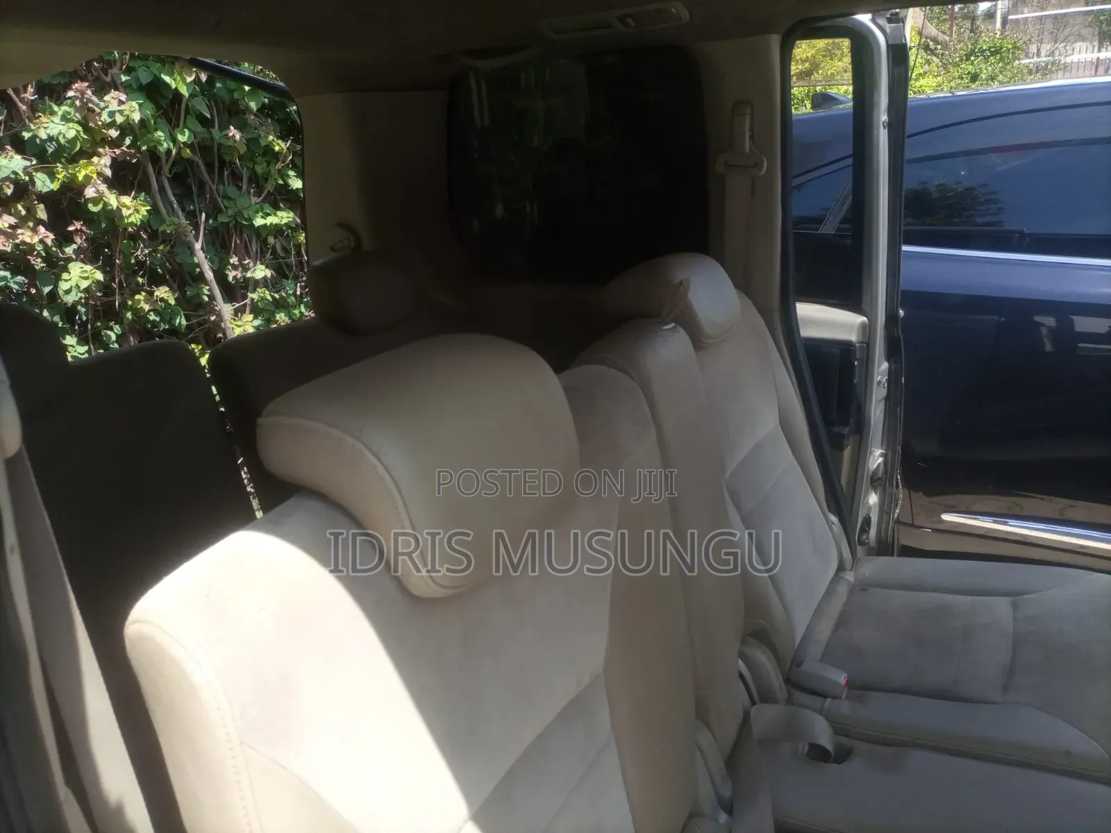 Nissan Serena 2017 Silver