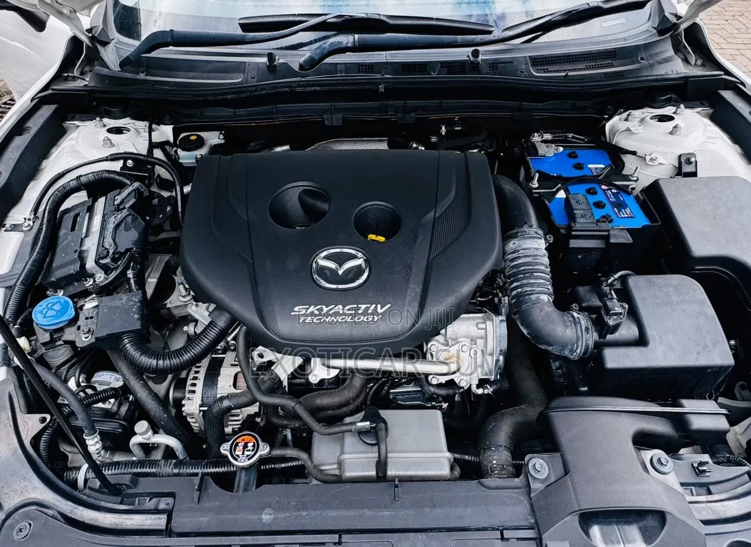 Mazda Axela 2019 White