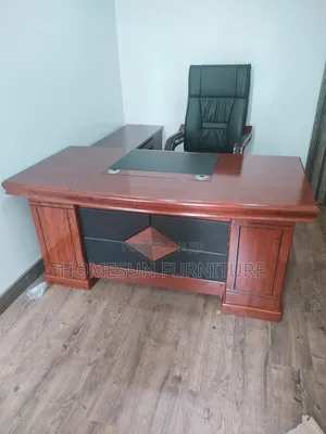 1.6m Executive Office Chair With Extension Drawers