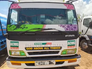 Isuzu FRR 33