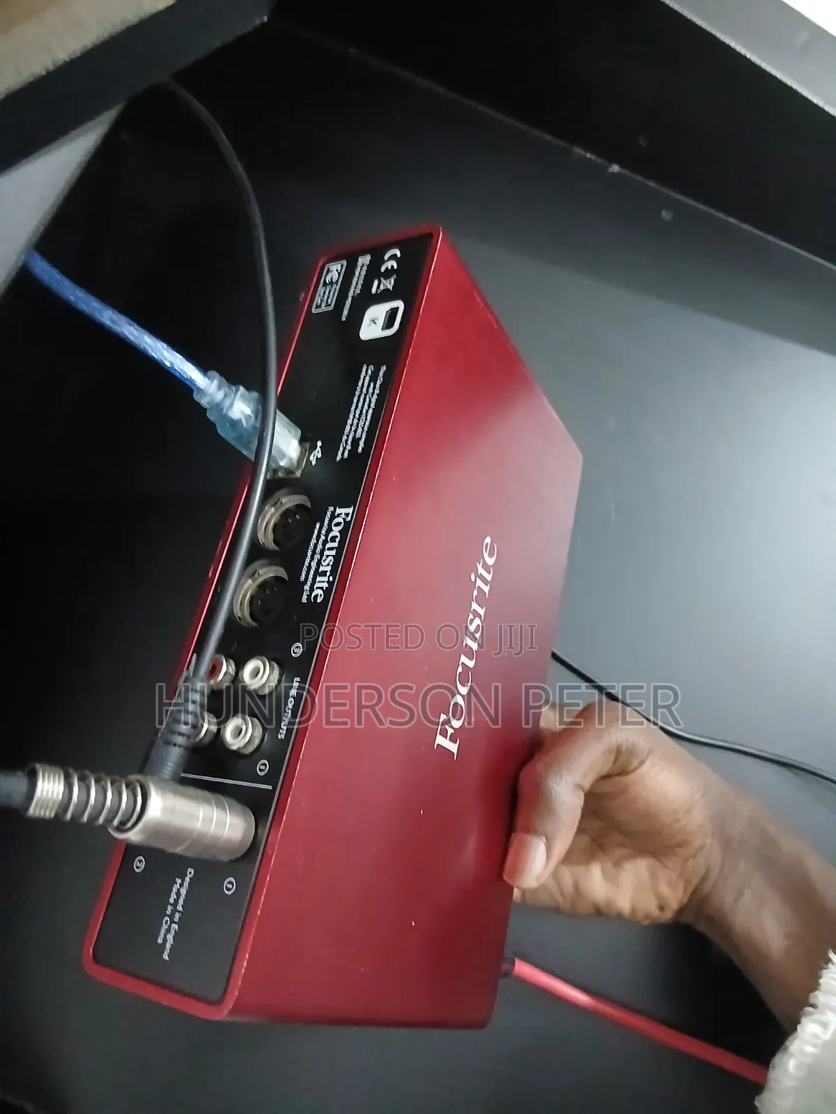 Focusrite2i4