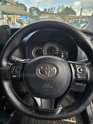 Toyota Vitz 2017 Black