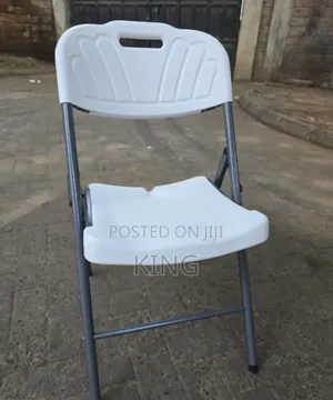 Plastic Motion Folding Chair