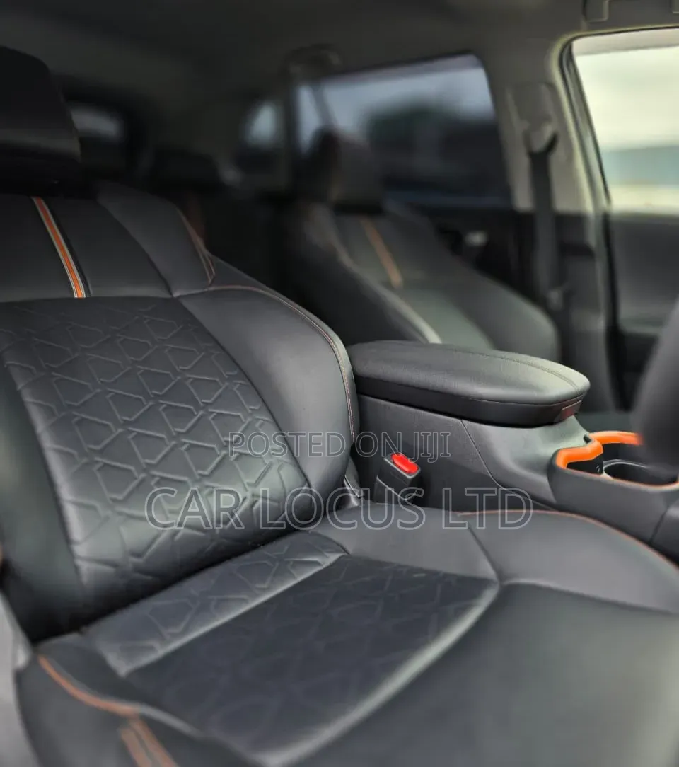 Toyota RAV4 Adventure 2019 Black