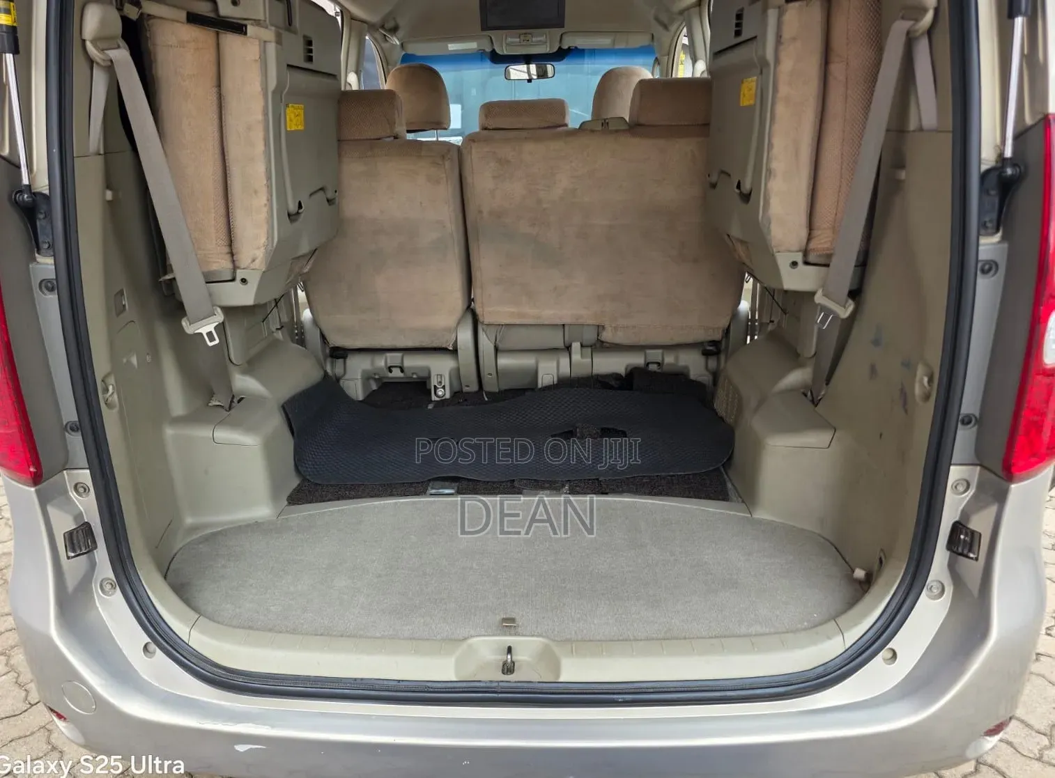 Toyota Noah 2012 Brown