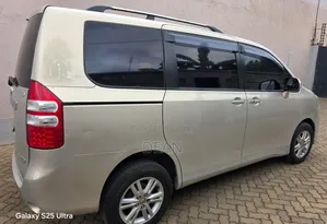 Toyota Noah 2012 Brown