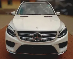 Mercedes-Benz GLE-Class GLE 350d 4MATIC 2017 White