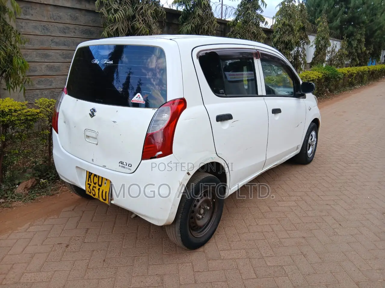 Suzuki Alto 2014 White