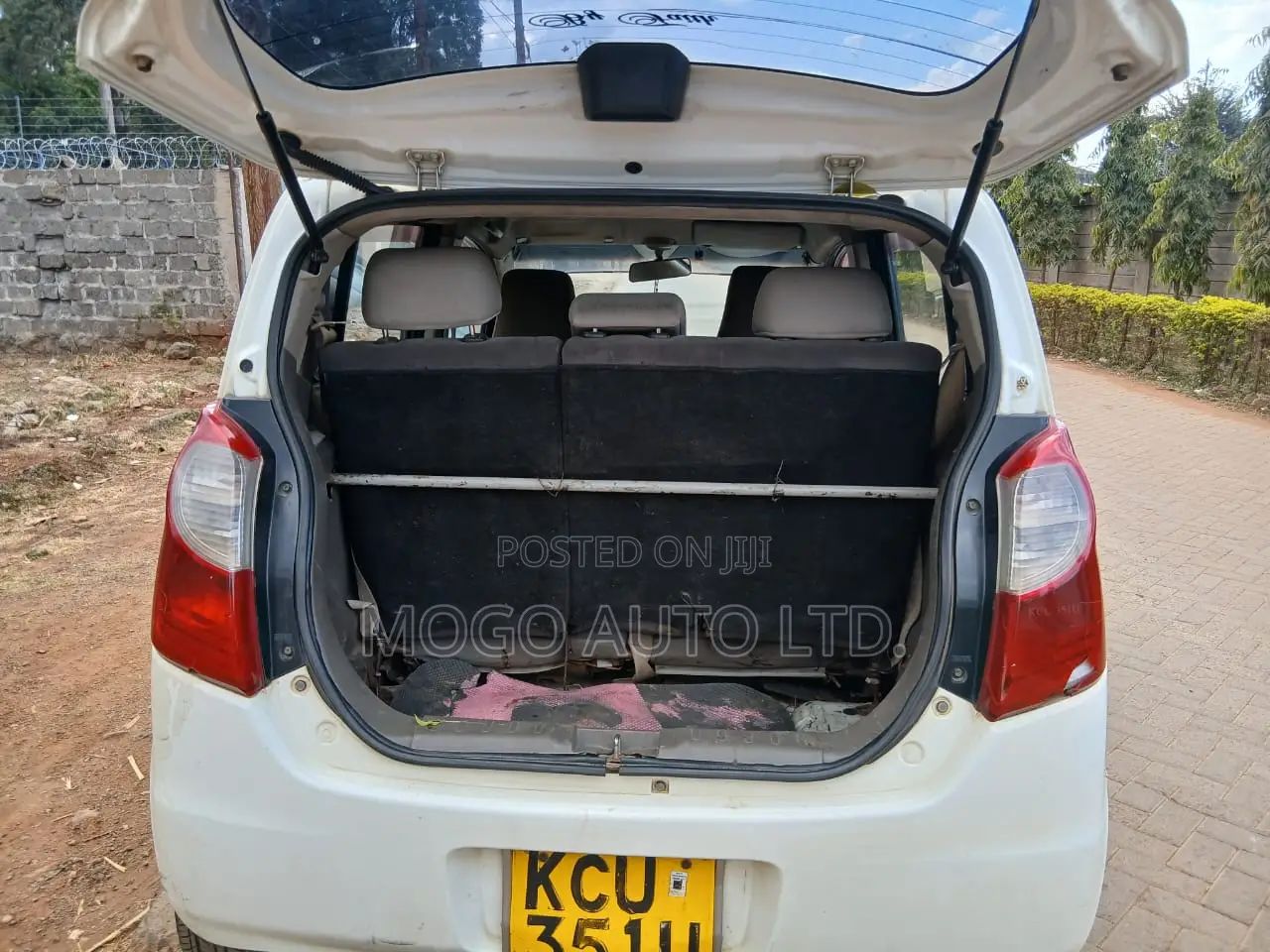 Suzuki Alto 2014 White
