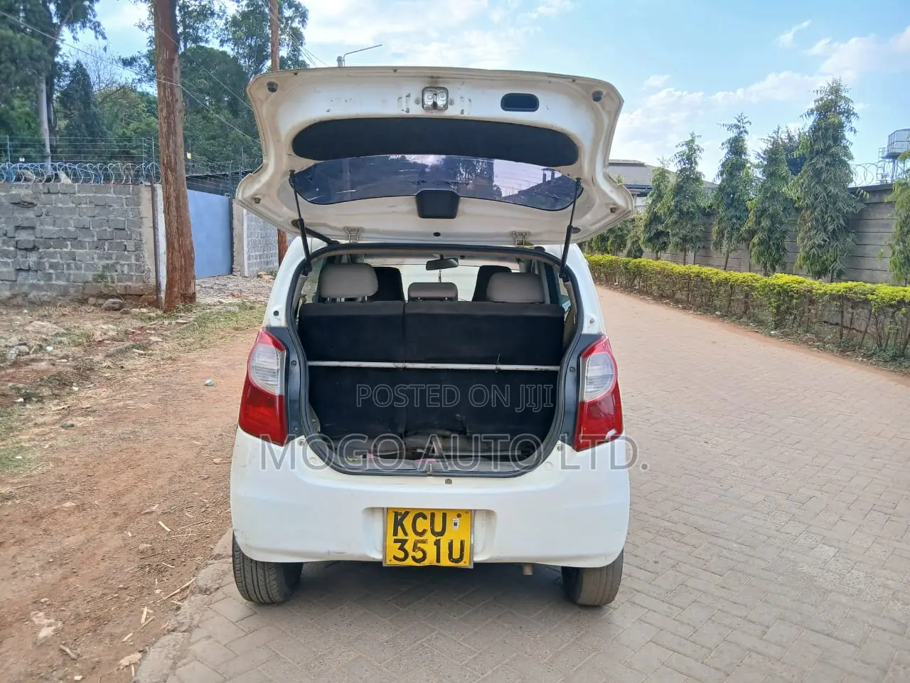 Suzuki Alto 2014 White