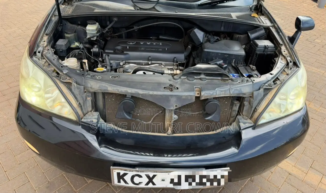 Toyota Harrier 2.4 2012 Black