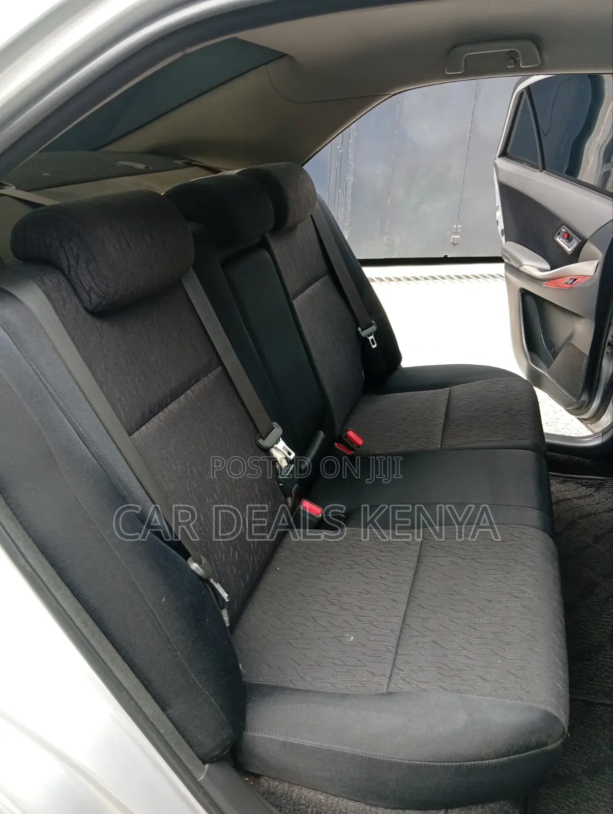 Toyota Allion 2010 Silver