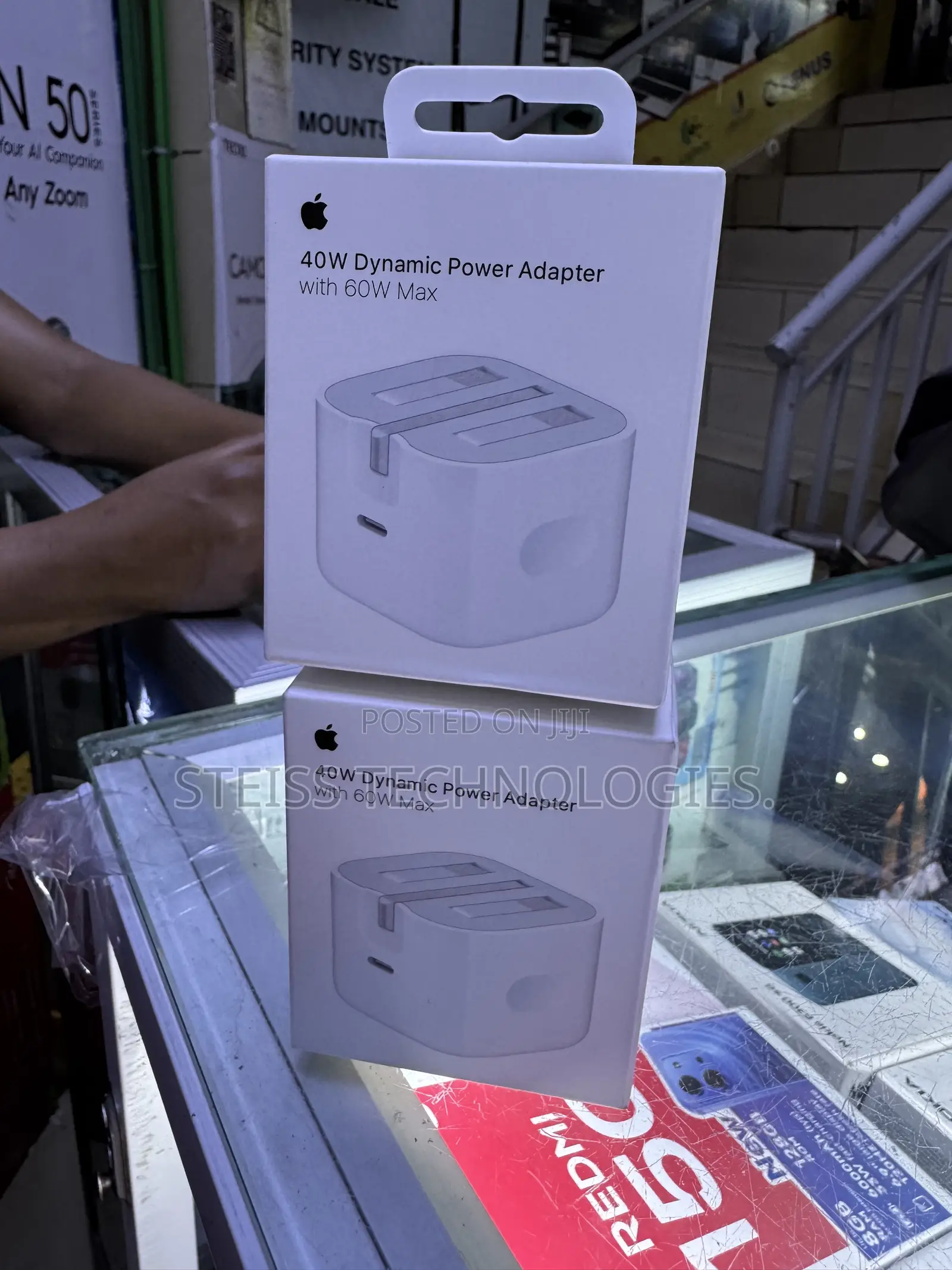 40w iPhone 17pro Max Power Adapter