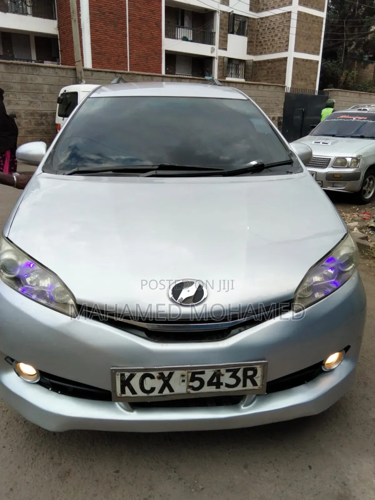 Toyota Wish 2012 Silver