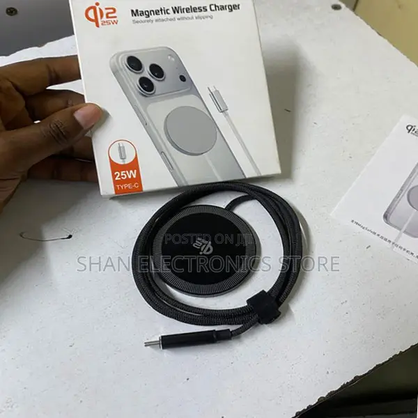 Flexible Cable Magnetic Wireless Type-C Phone Charger