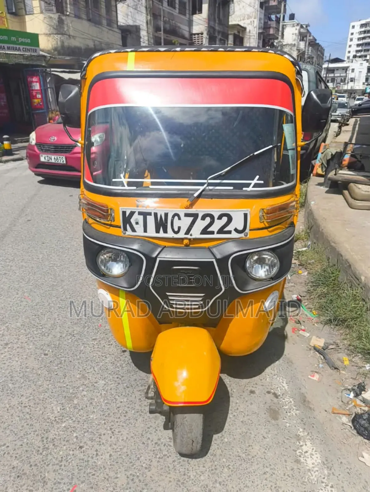 Bajaj RE 2023 Yellow