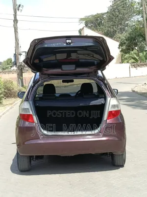 Honda Fit 2010 Brown