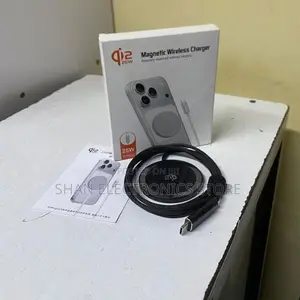 Non Overheating Magnetic Phone Charger With Slim Body