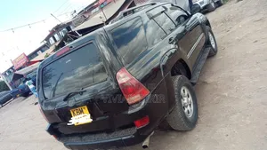 Toyota Hilux Surf 2005 Black