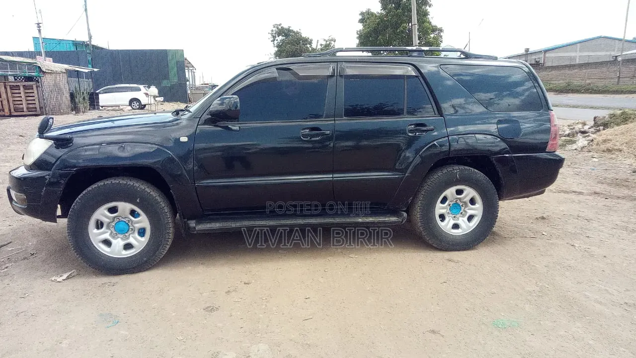 Toyota Hilux Surf 2005 Black