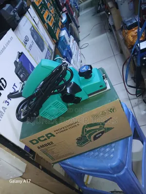 Portable Electric Planer DCA AMB82