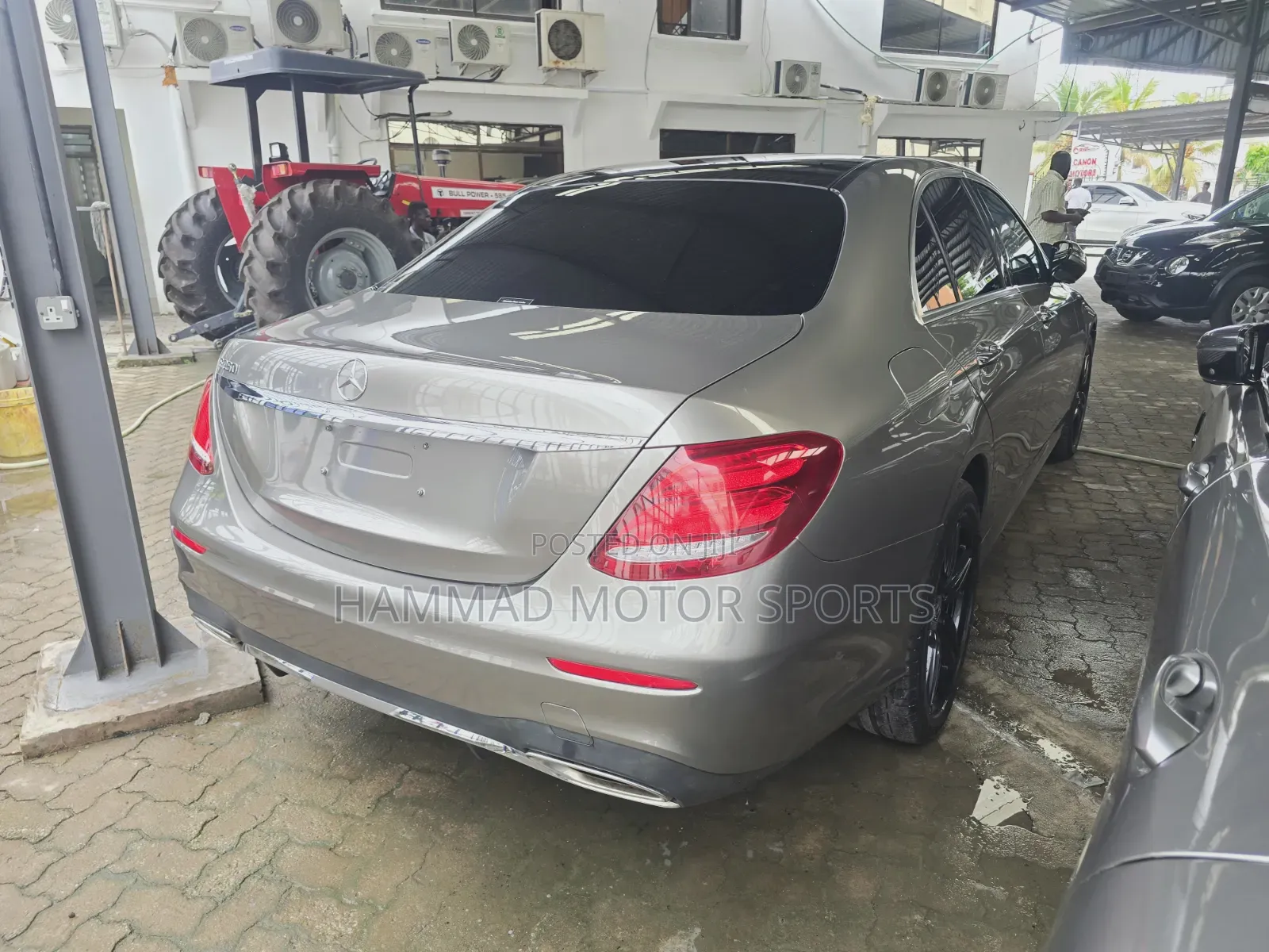 Mercedes-Benz E200 2019 Brown