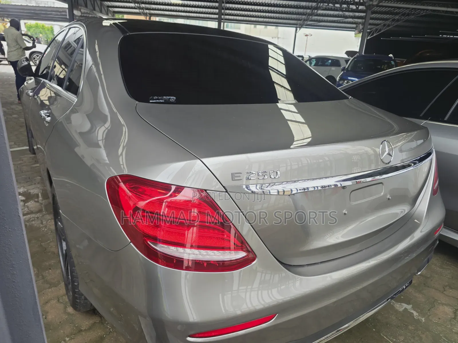 Mercedes-Benz E200 2019 Brown