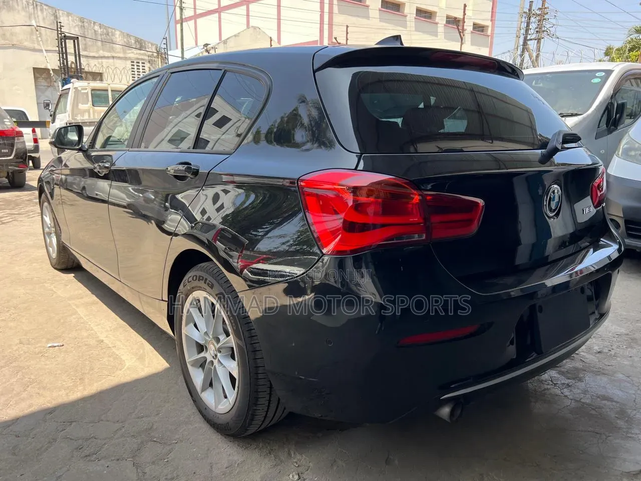 BMW 118i 2019 Black