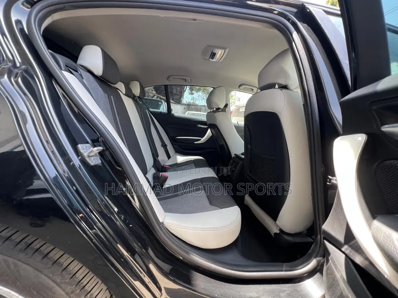 BMW 118i 2019 Black
