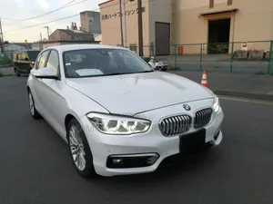 BMW 118i 2019 White
