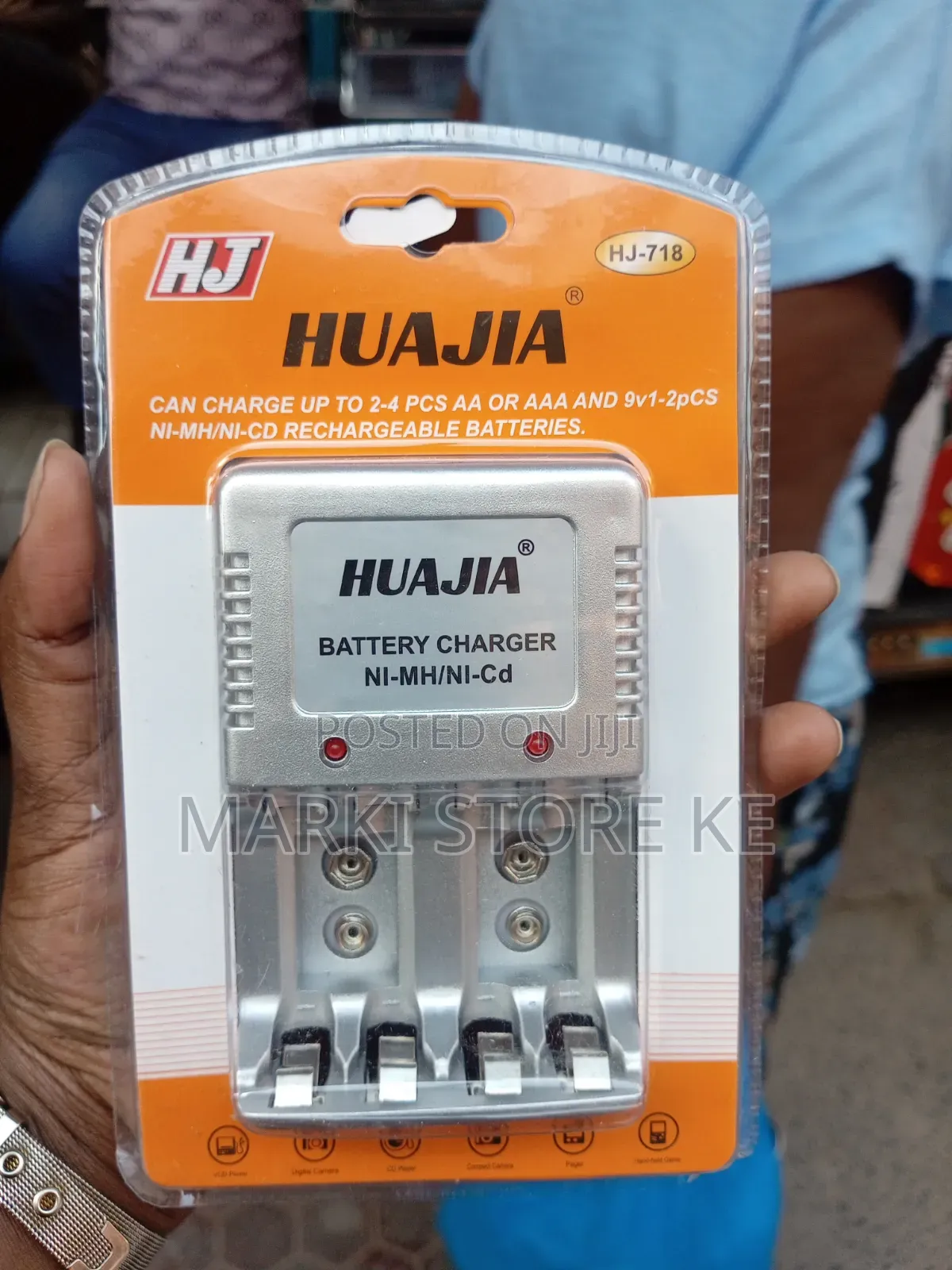 Battery Charger for AA,AAA,9Vts Rechargeable Batteries