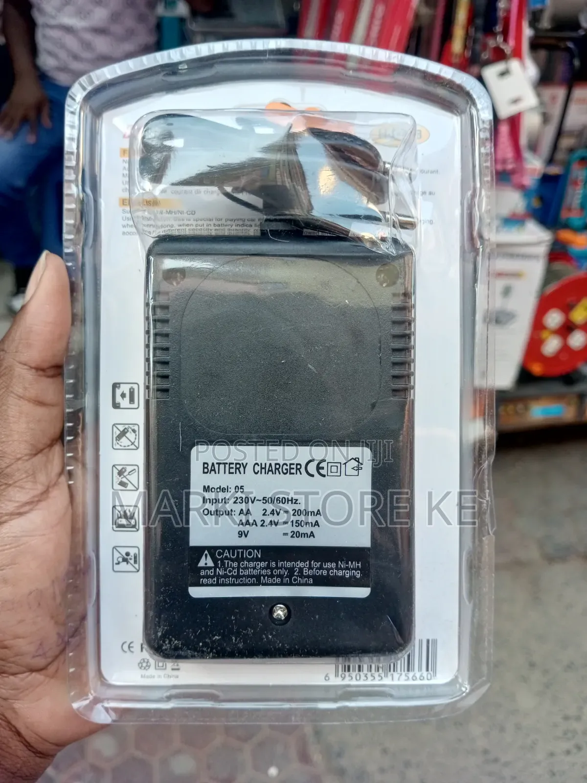 Battery Charger for AA,AAA,9Vts Rechargeable Batteries