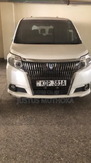 Toyota Noah 2017 White