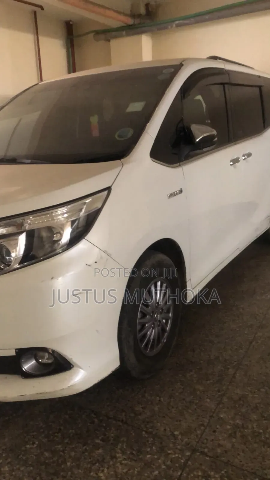 Toyota Noah 2017 White