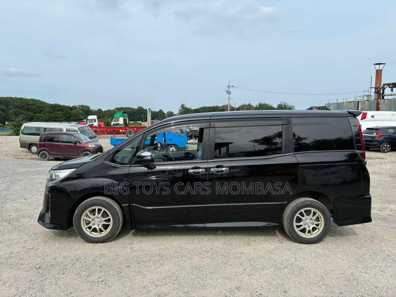 Toyota Noah 2020 Black
