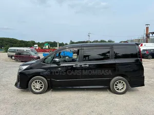 Toyota Noah 2020 Black
