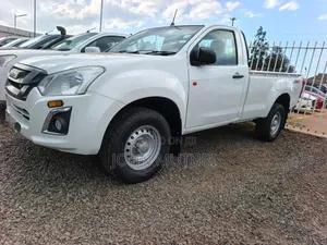 Isuzu D-MAX 2017 White
